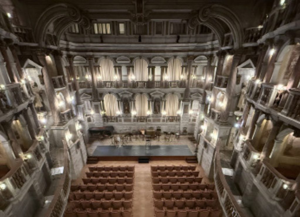Teatro scientico Laterlite